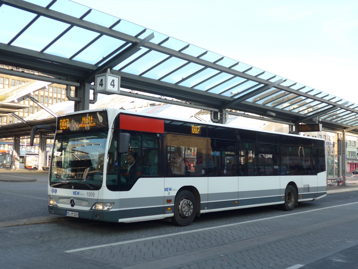 (157'297) - M�Bus, M�nchengladbach - Nr. 1009/MG-YM 1009 - Mercedes am 22. November 2014 beim Hauptbahnhof M�nchengladbach