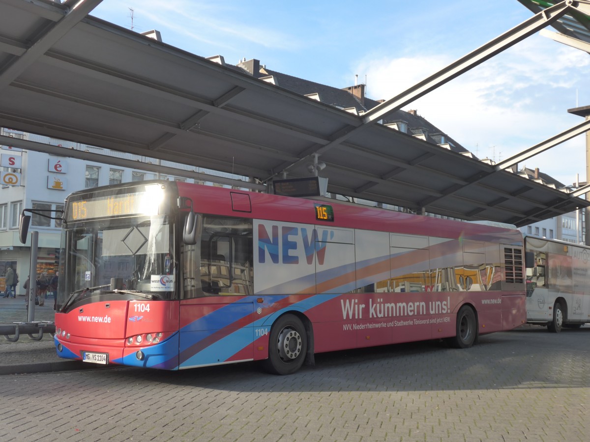 (157'318) - M�Bus, M�nchengladbach - Nr. 1104/MG-YS 1104 - Solaris am 22. November 2014 beim Hauptbahnhof M�nchengladbach