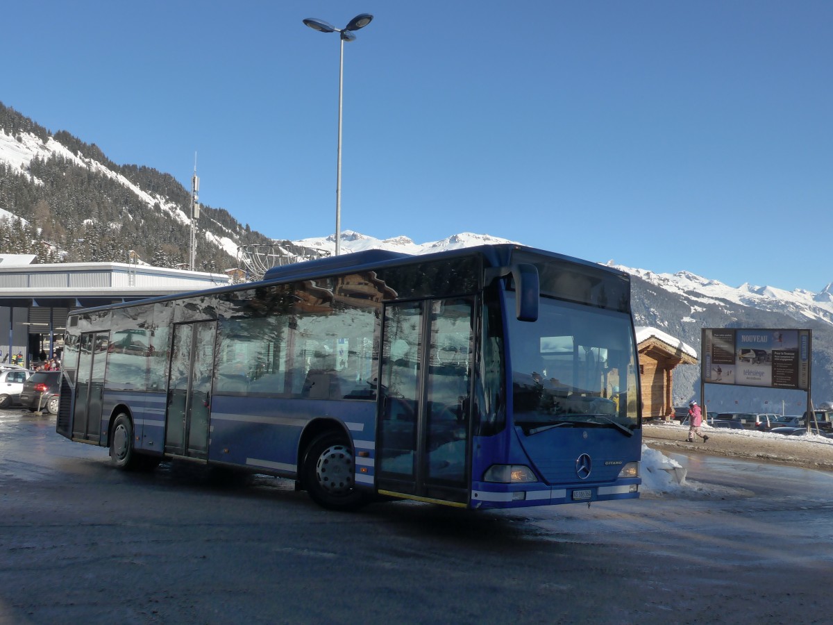 (158'068) - Buchard, Leytron - VS 386'364 - Mercedes (ex AFA Adelboden Nr. 91; ex AFA Adelboden Nr. 2) am 1. Januar 2015 in Anz�re, T�l�cabine