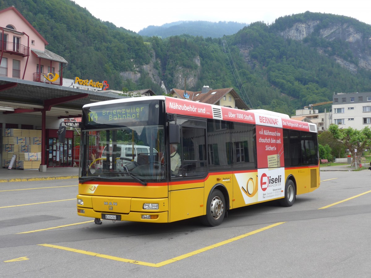 (161'981) - AVG Meiringen - Nr. 72/BE 614'040 - MAN/G�ppel am 8. Juni 2015 in Meiringen, Postautostation
