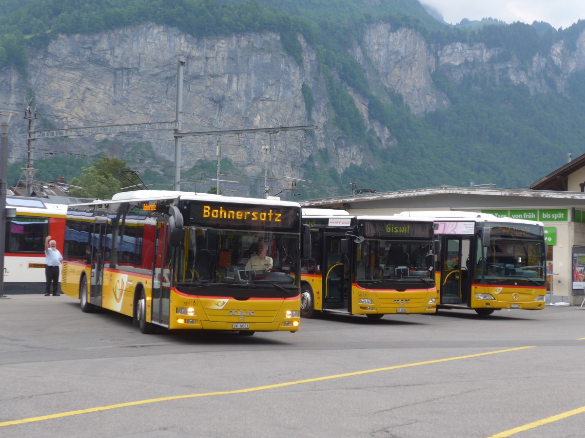 (162'011) - Dillier, Sarnen - Nr. 6/OW 10'003 - MAN am 8. Juni 2015 beim Bahnhof Meiringen