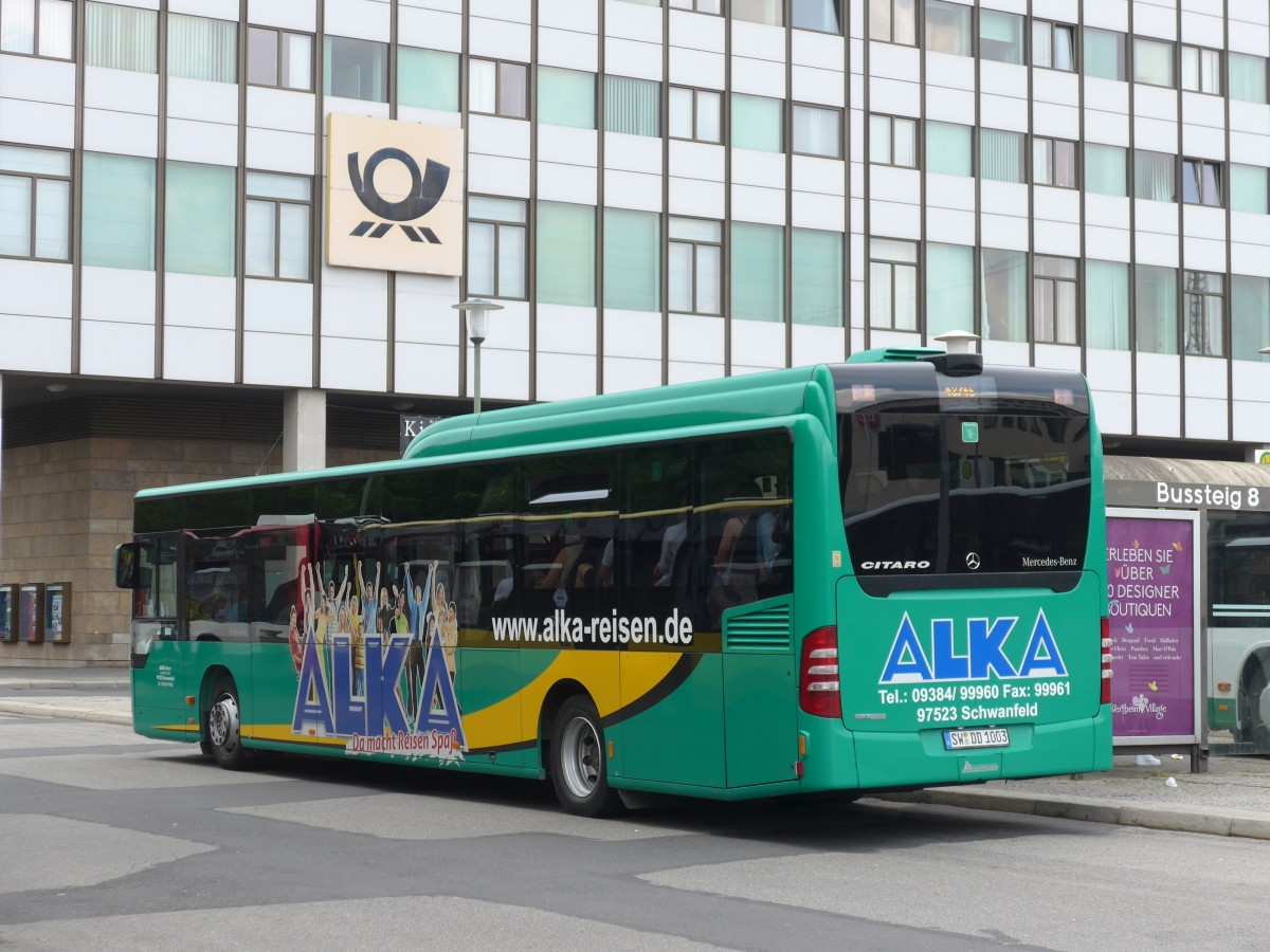 (162'748) - ALKA-Reisen, Schwanfeld - SW-DD 1003 - Mercedes am 27. Juni 2015 beim Bahnhof W�rzburg