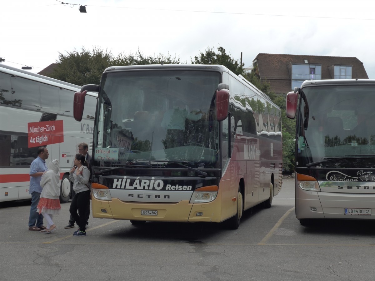 (163'619) - Hilrio, Schtz - LU 254'802 - Setra (ex Marti, Kallnach) am 16. August 2015 in Zrich, Sihlquai