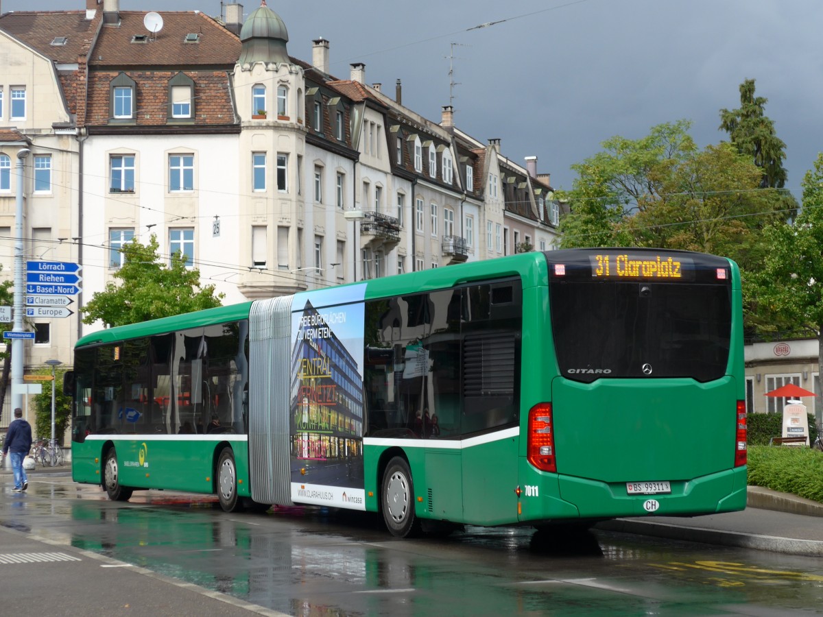 (164'721) - BVB Basel - Nr. 7011/BS 99'311 - Mercedes am 14. September 2015 in Basel, Wettsteinplatz