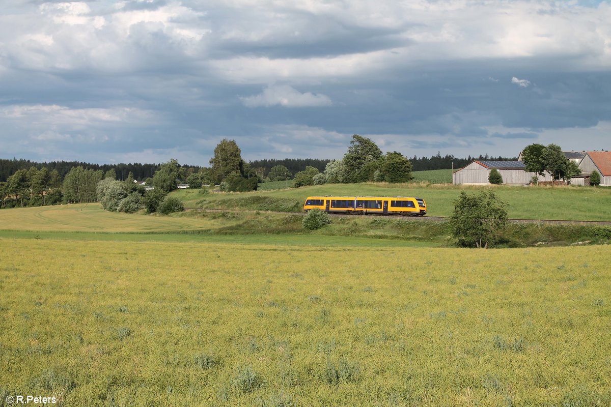 1648 705 als OPX 1 84090 Marktredwitz - Regensburg kurz vor Reuth bei Erbendorf. 10.07.20