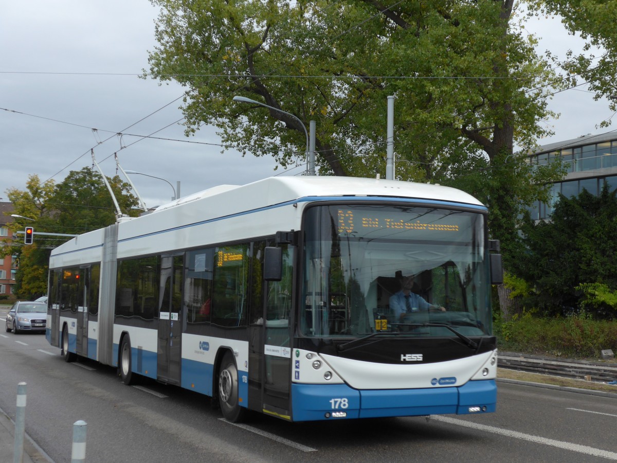 (164'961) - VBZ Z�rich - Nr. 178 - Hess/Hess Gelenktrolleybus am 17. September 2015 beim Bahnhof Z�rich-Tiefenbrunnen