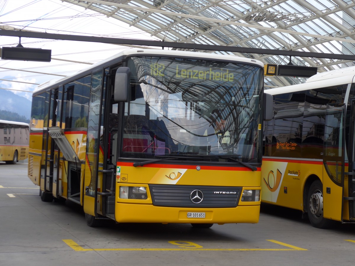 (165'178) - PostAuto Graub�nden - GR 101'651 - Mercedes am 19. September 2015 in Chur, Postautostation