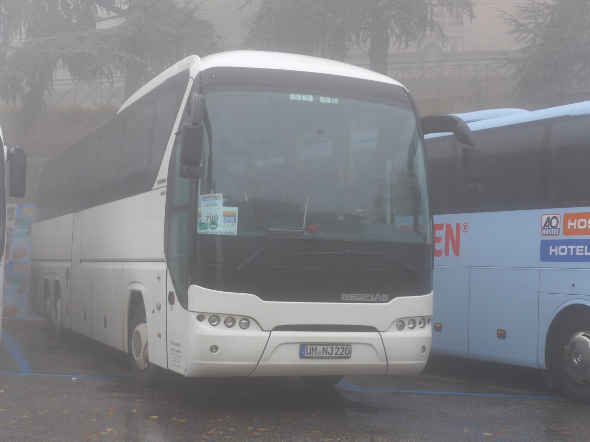 (165'672) - Aus Deutschland: Junklewitz, Angerm�nde - UM-NJ 220 - Neoplan am 24. September 2015 in San Marino
