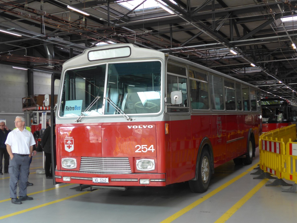 (165'858) - VW Winterthur (Rtrobus) - Nr. 254/VD 1240 - Volvo/Tscher (ex Zivilschutz, Winterthur; ex VW Winterthur Nr. 254) am 26. September 2015 in Winterthur, Depot Grzefeld