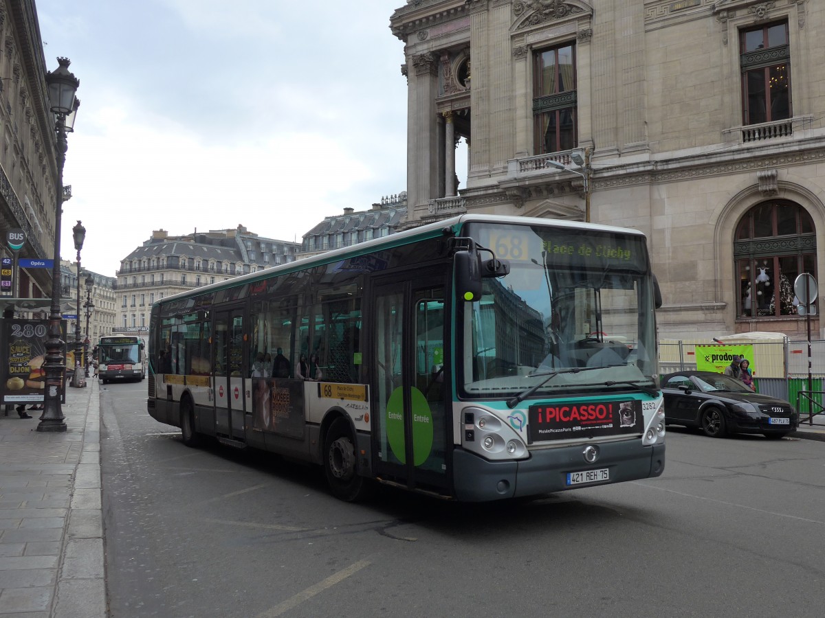 (166'942) - RATP Paris - Nr. 3282/421 REH 75 - Irisbus am 16. November 2015 in Paris, Op�ra