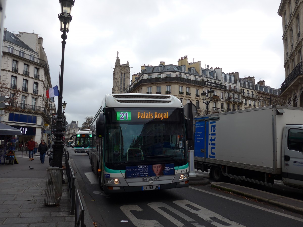 (167'365) - RATP Paris - Nr. 9976/DA 268 JM - MAN am 18. November 2015 in Paris, Ch�telet