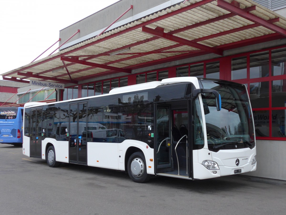 (167'450) - EAB Engelberg - Mercedes (ex VZO Gr�ningen; ex Vorf�hrfahrzeug) am 19. November 2015 in Kloten, EvoBus