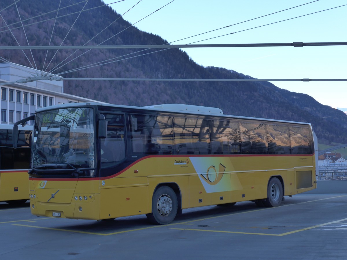 (167'953) - Demarmels, Salouf - GR 43'390 - Volvo (ex PostAuto Graub�nden) am 26. Dezember 2015 in Chur, Postautostation
