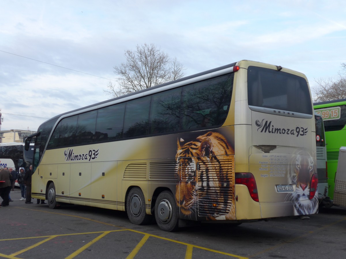 (168'128) - Aus dem Kosovo: Mimoza 93, Gjilan - 629-KS-310 - Setra am 29. Dezember 2015 in Z�rich, Sihlquai