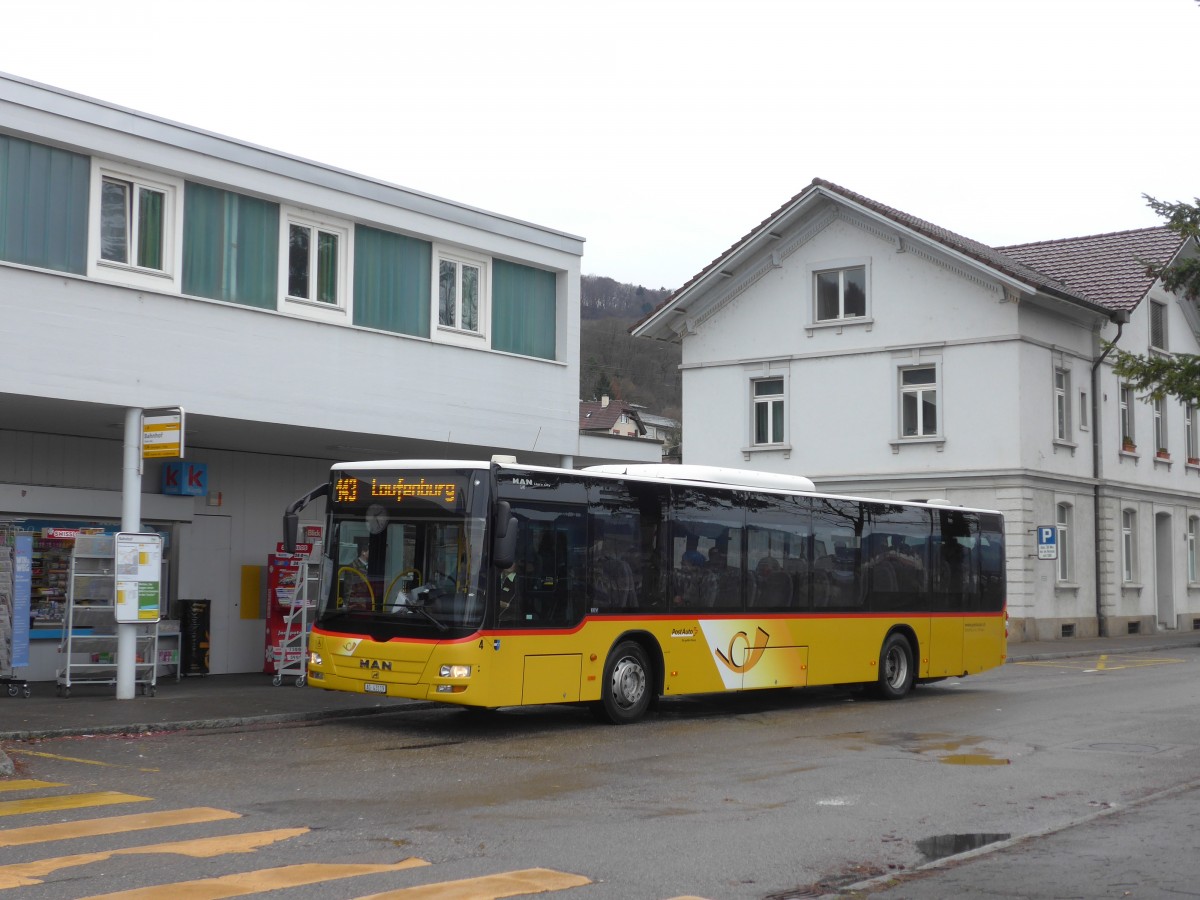 (168'757) - Br�ndli, Elfingen - Nr. 4/AG 43'119 - MAN am 20. Februar 2016 beim Bahnhof Stein-S�ckingen