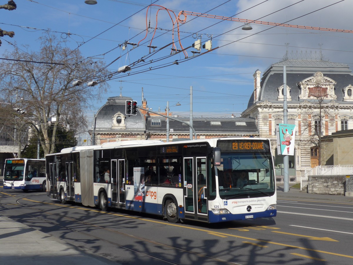 (169'092) - TPG Genve - Nr. 125/GE 960'509 - Mercedes am 7. Mrz 2016 in Genve, Place des Vingt-Deux-Cantons