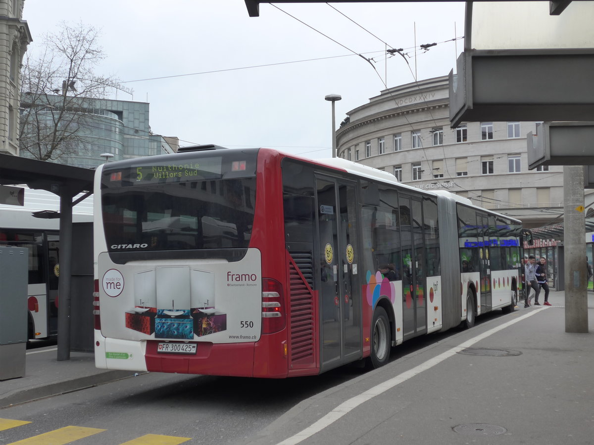 (169'235) - TPF Fribourg - Nr. 550/FR 300'425 - Mercedes am 13. M�rz 2016 beim Bahnhof Fribourg