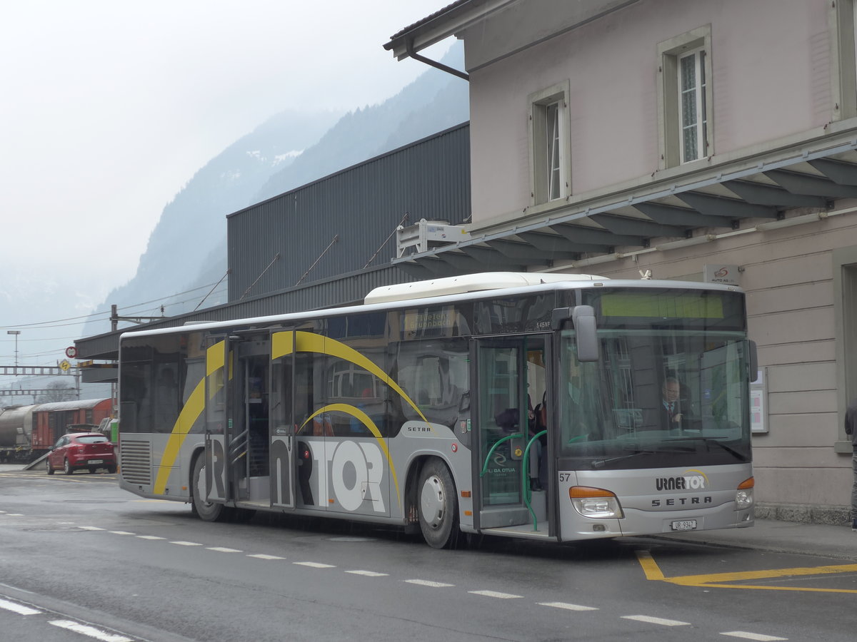 (169'453) - AAGU Altdorf - Nr. 57/UR 9347 - Setra am 25. M�rz 2016 beim Bahnhof Erstfeld