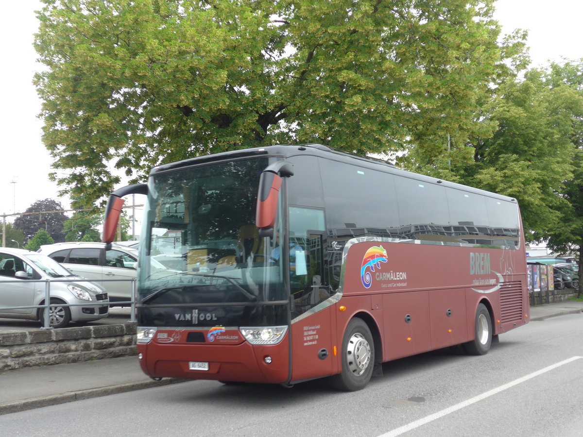 (171'931) - Brem, W�lflinswil - AG 6452 - Van Hool am 21. Juni 2016 bei der Schiffl�ndte Thun