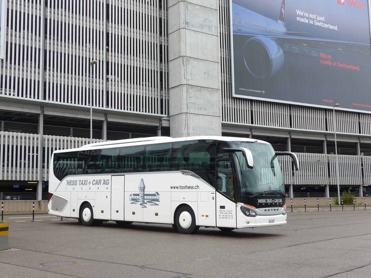 (174'583) - Hess K., Luzern - Nr. 51/LU 15'227 - Setra am 5. September 2016 in Z�rich, Flughafen