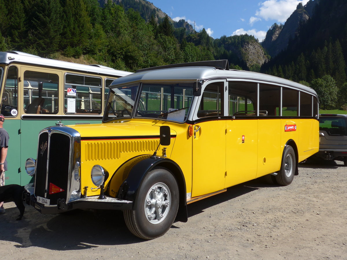 (174'678) - Schmutz, Vaulruz -  P 2044  - Saurer/Saurer (ex Nestl; ex P 23'019; ex P 2044) am 10. September 2016 in Campo, Saurertreffen