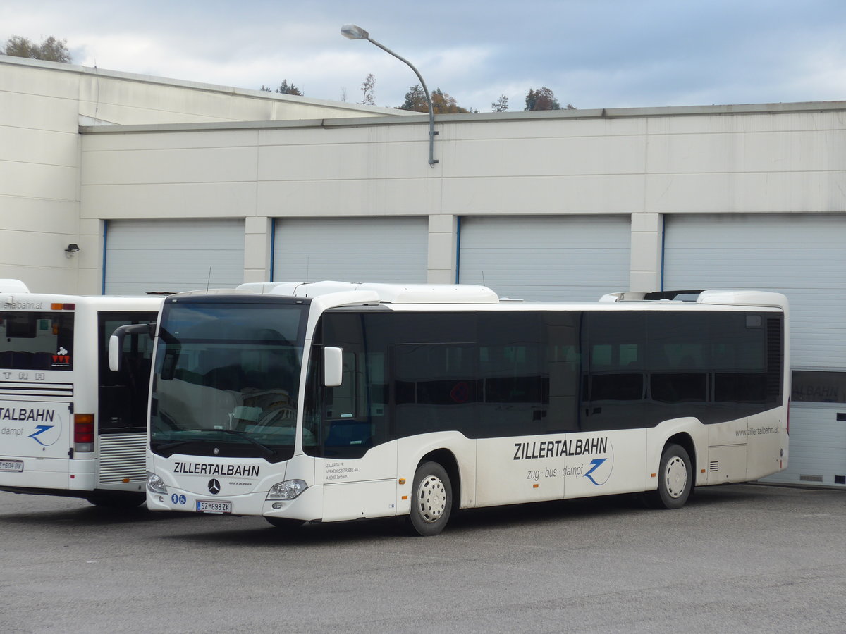 (176'011) - ZVB Jenbach - SZ 898 ZK - Mercedes am 20. Oktober 2016 in Jenbach, Garage