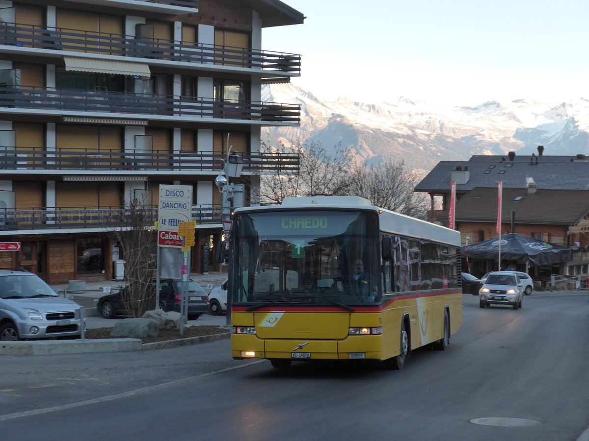 (177'245) - Lathion, Sion - Nr. 13/VS 19'078 - Volvo/Hess (ex Voegtlin-Meyer, Brugg Nr. 90) am 18. Dezember 2016 in Haute-Nendaz, T�l�cabine