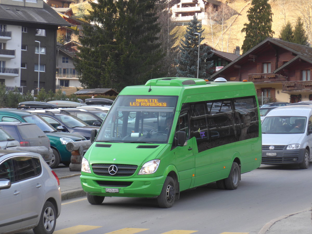 (177'568) - TPC Aigle - Nr. 11/VS 414'462 - Mercedes am 2. Januar 2017 beim Bahnhof Champry