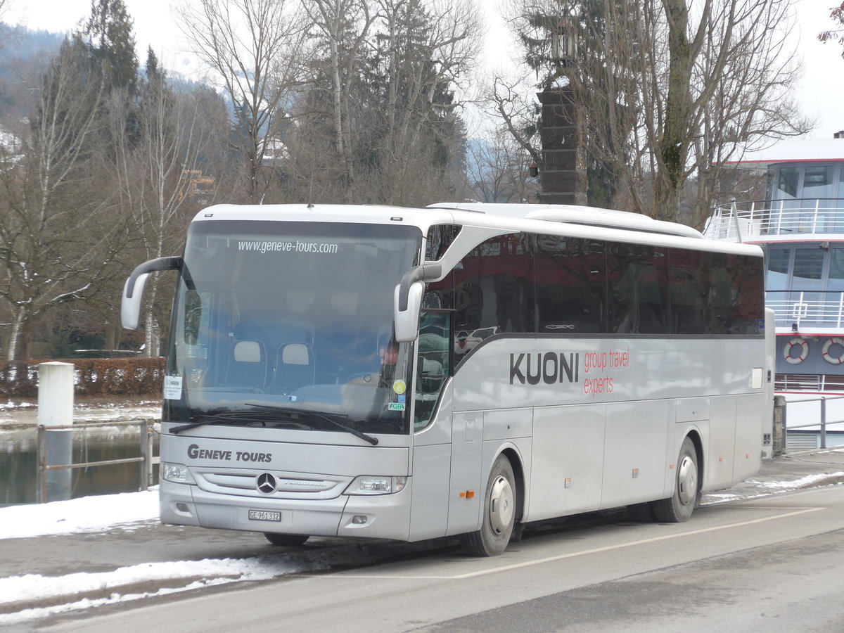 (178'055) - Gen�ve-Tours, Gen�ve - GE 961'332 - Mercedes am 18. Januar 2017 bei der Schiffl�ndte Thun