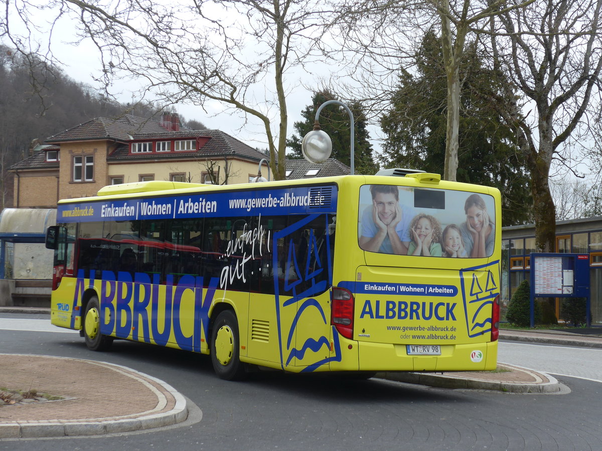 (179'017) - Rd, Albbruck - WT-RV 98 - Setra am 20. Mrz 2017 beim Bahnhof Waldshut