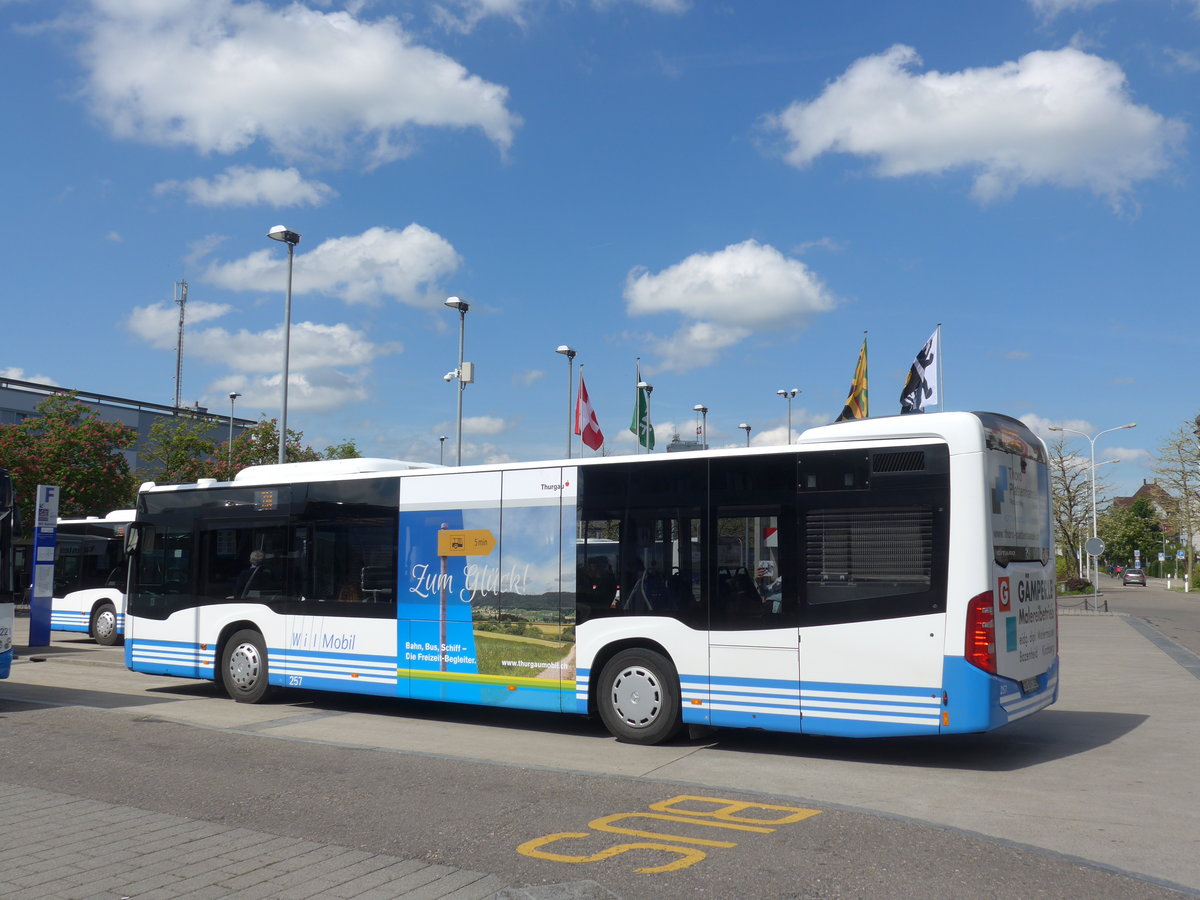 (180'186) - WilMobil, Wil - Nr. 257/SG 309'232 - Mercedes am 21. Mai 2017 beim Bahnhof Wil