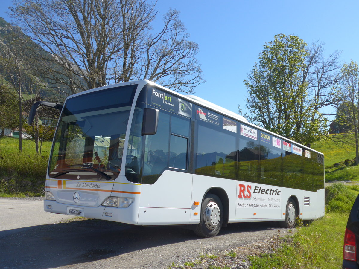 (180'300) - Abderhalden, Wildhaus - SG 126'225 - Mercedes (ex LBA Vaduz/FL Nr. 3) am 22. Mai 2017 in Wildhaus, Garage