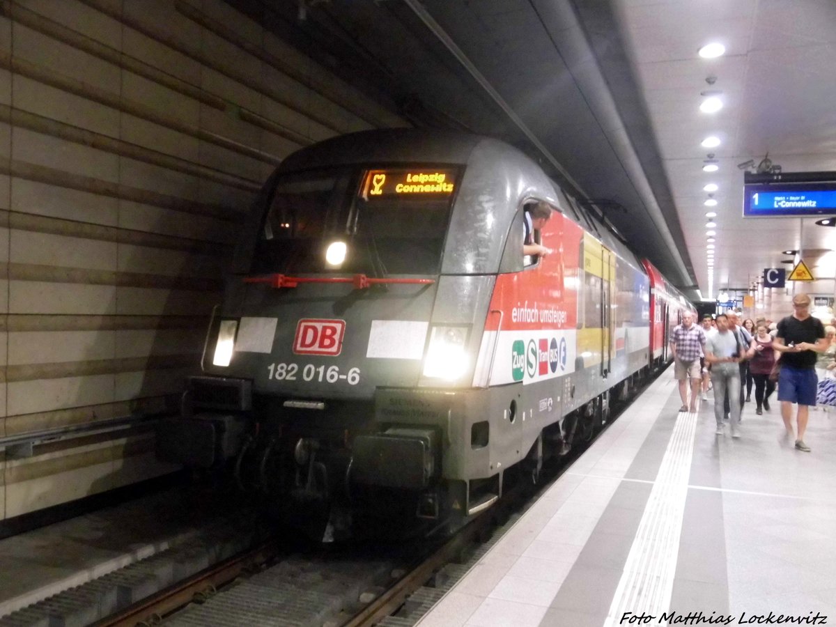 182 016-6 als S2 mit ziel Lpz.-Connewitz im Bahnhof Leipzig Hbf (Tief) am 27.7.16