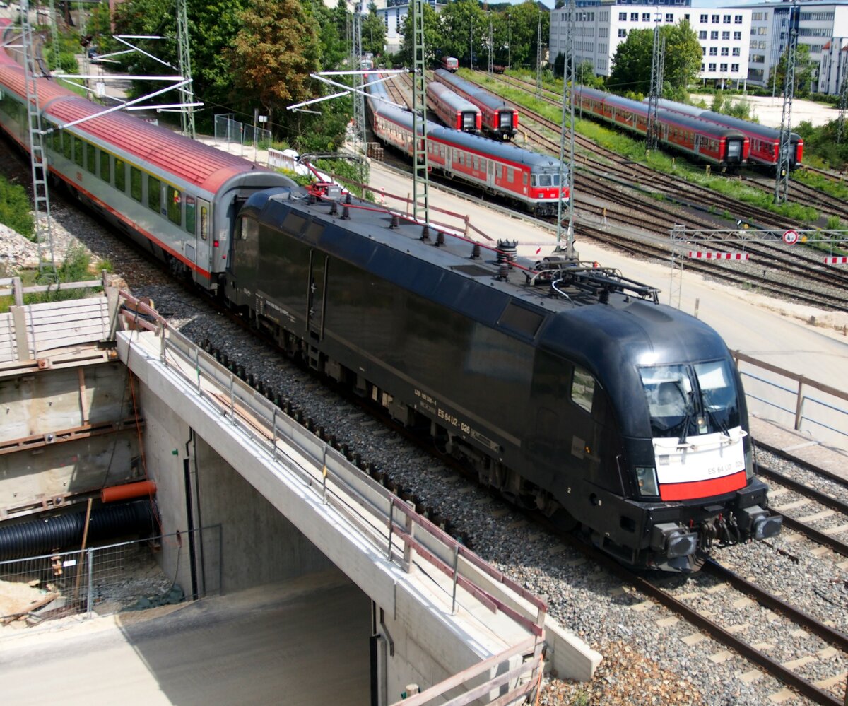 182 526-4 in Ulm am 17.08.2014.