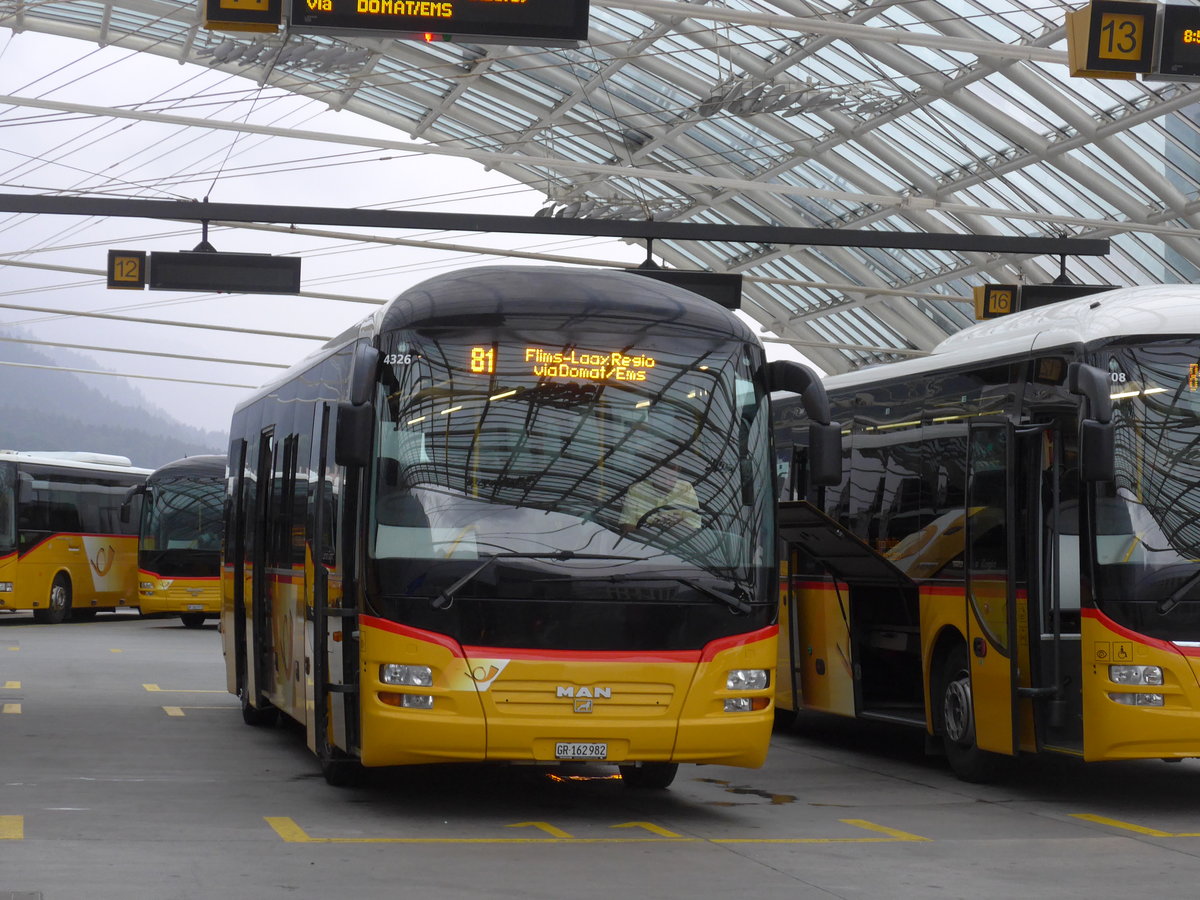 (182'229) - PostAuto Graub�nden - GR 162'982 - MAN am 24. Juli 2017 in Chur, Postautostation
