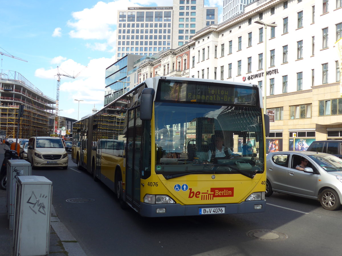 (183'230) - BVG Berlin - Nr. 4076/B-V 4076 - Mercedes am 9. August 2017 in Berlin, Kurf�rstendamm