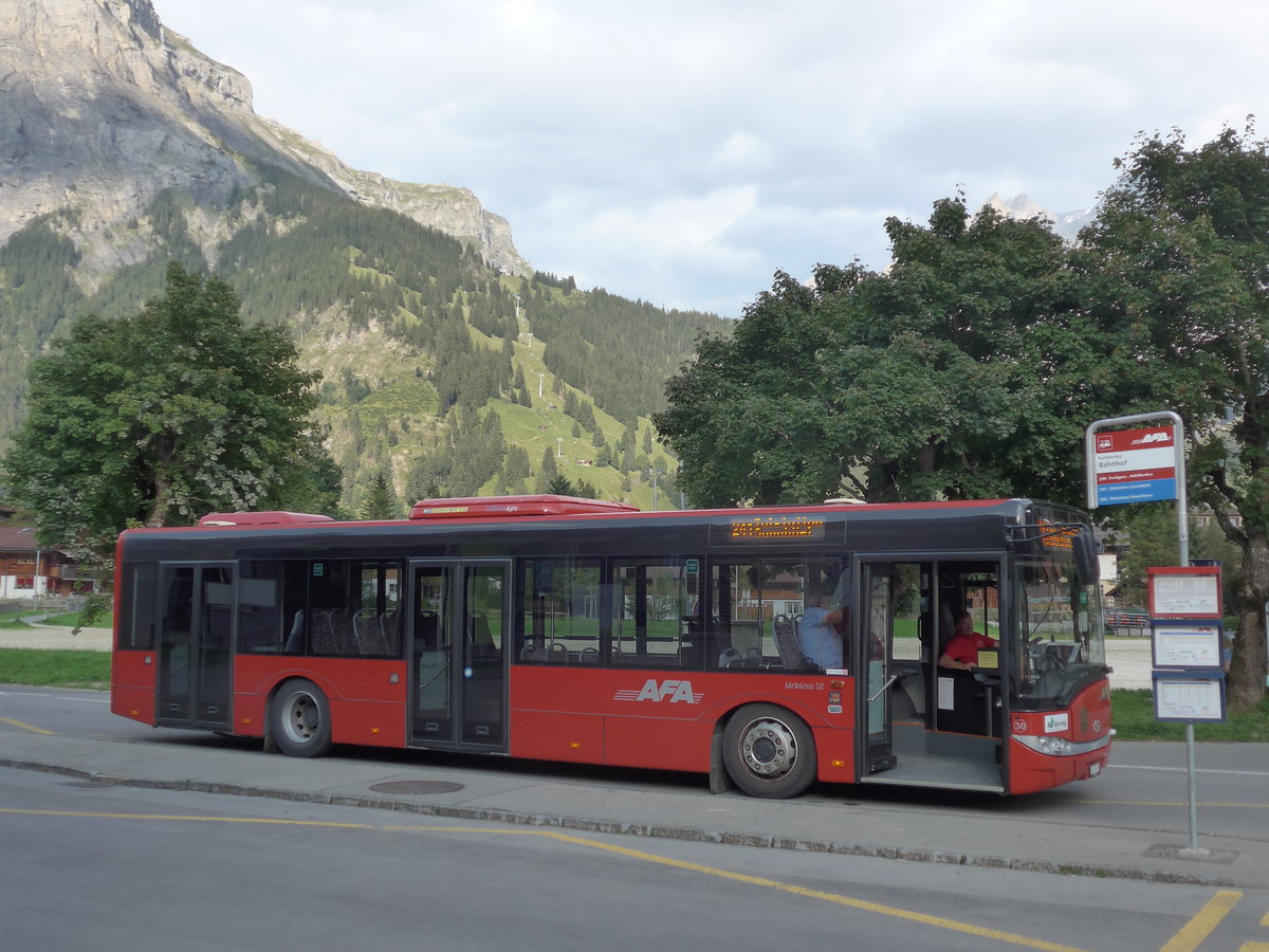 (184'260) - AFA Adelboden - Nr. 30/BE 26'703 - Solaris am 25. August 2017 beim Bahnhof Kandersteg