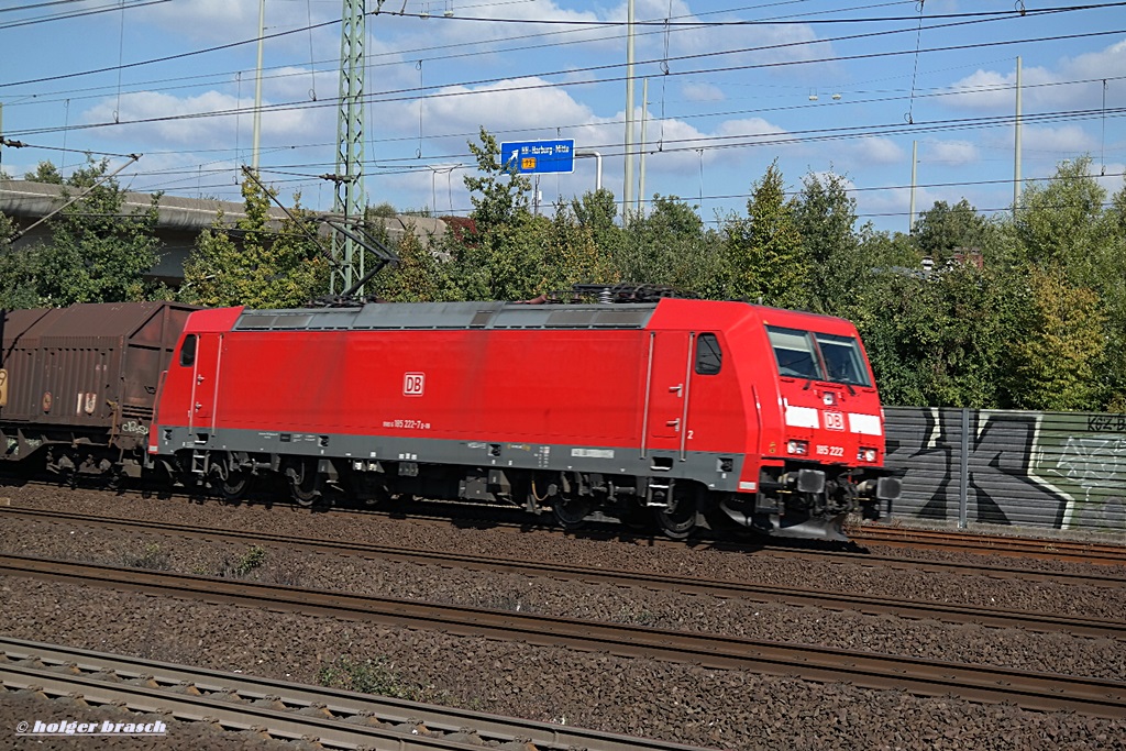 185 222-7 fuhr am 01.10.13 mit einen gemischten g�terzug durch hh-harburg