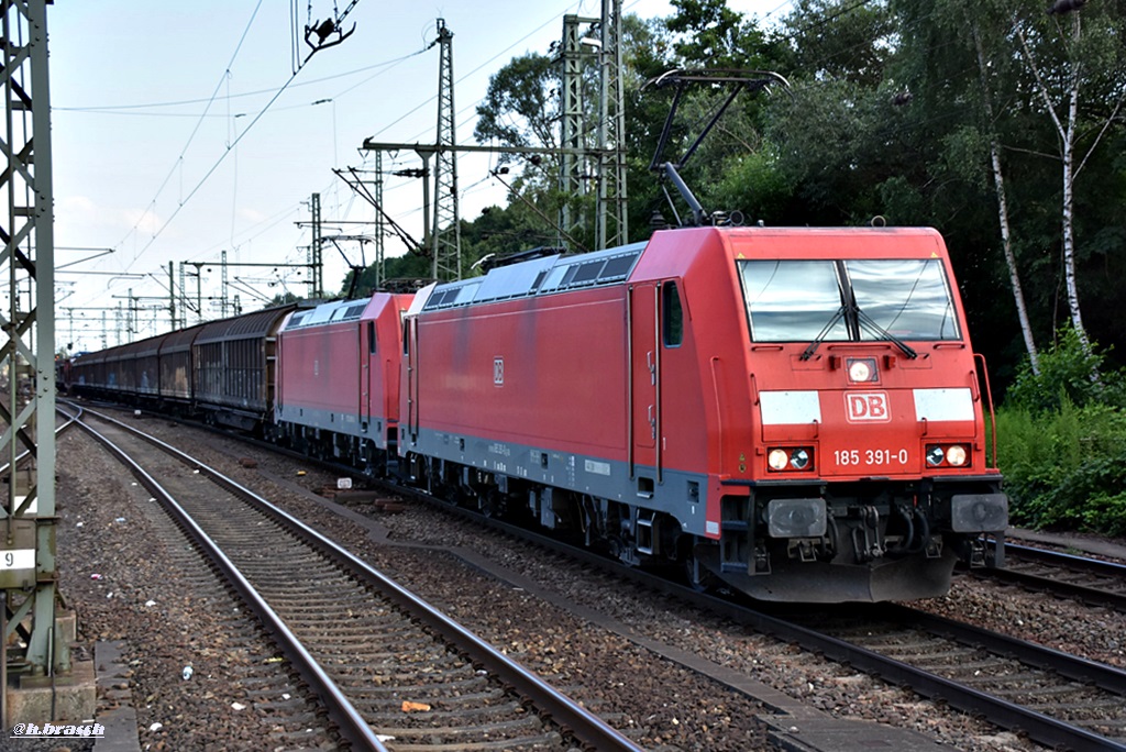 185 391-0 und 185 349 zogen einen ganzzug durch hh-harburg,21.07.17