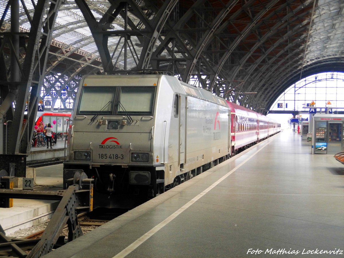 185 418 mit dem M�ller-Tanzzug abgestellt im Leipziger Hbf am 4.6.16