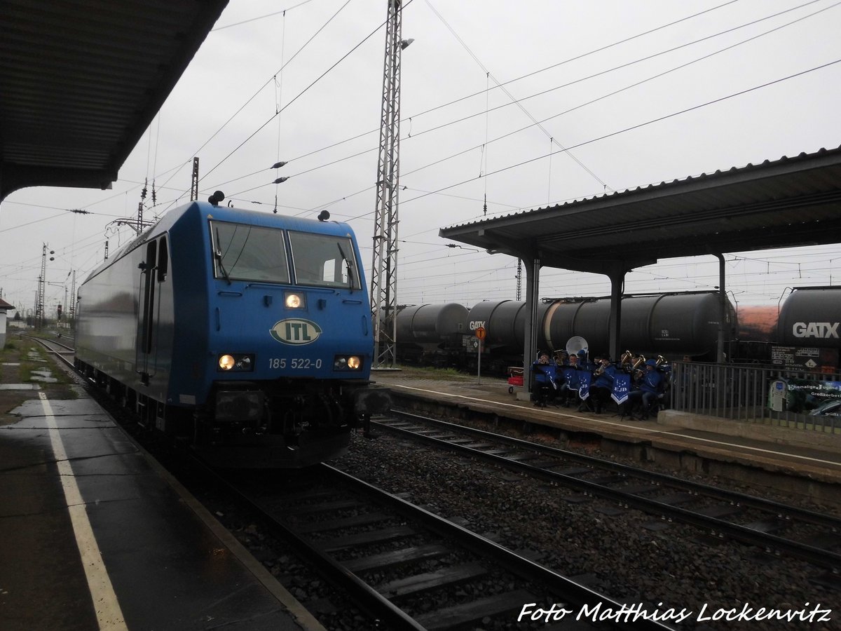 185 522 vom ITL im Bahnhof Gro�korbetha am 16.4.16