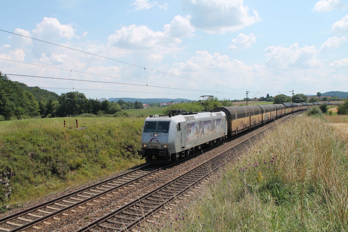 185 540-2 zieht bei Dettenhofen ein BMW-Zug in Richtung Nürnberg. 23.07.14