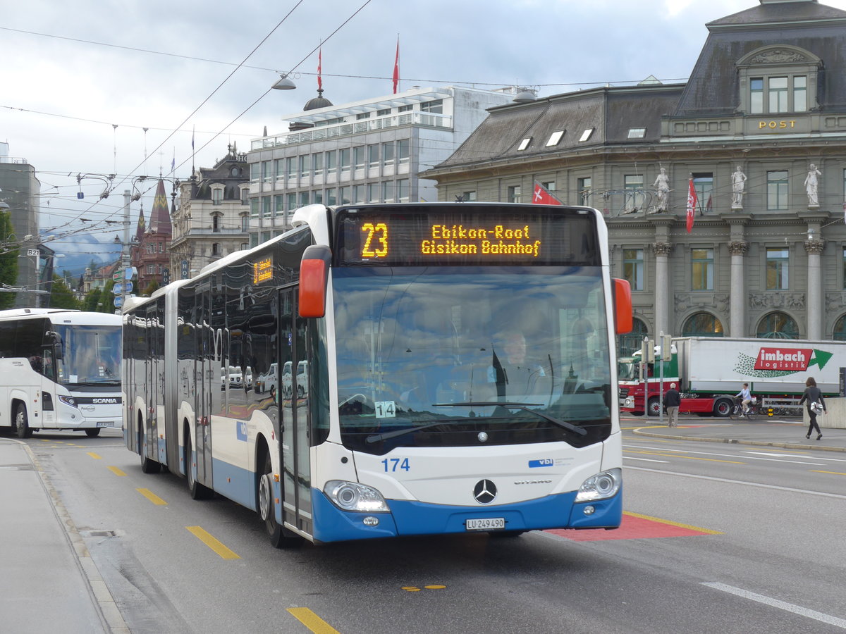 (185'121) - VBL Luzern - Nr. 174/LU 249'490 - Mercedes am 18. September 2017 in Luzern, Bahnhofbr�cke