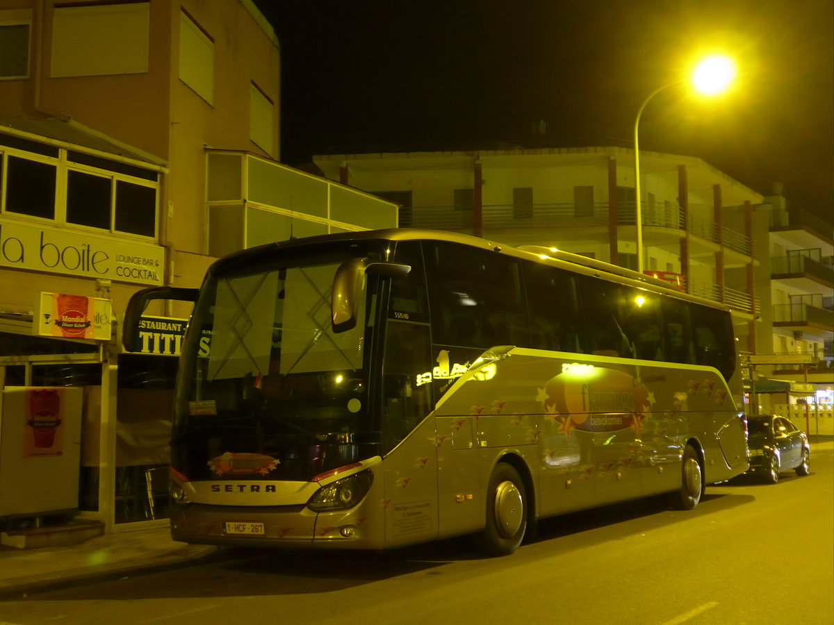 (185'698) - Aus Belgien: Flamingo, Harelbeke - 1-HCF-267 - Setra am 29. September 2017 in Roses