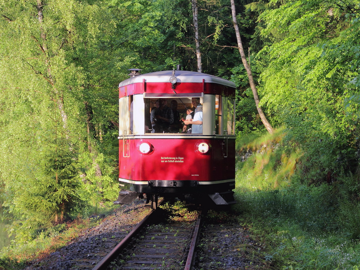 187 001-3 am 24. Mai 2014 zwischen Friedrichshöhe und Straßberg (Harz).