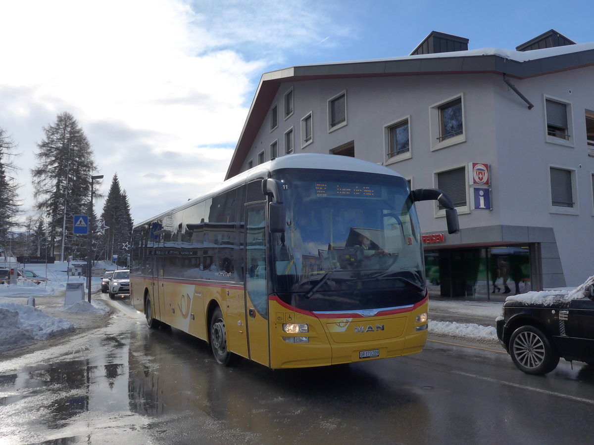 (187'564) - PostAuto Graubnden - GR 173'209 - MAN am 1. Januar 2018 in Lenzerheide, Post