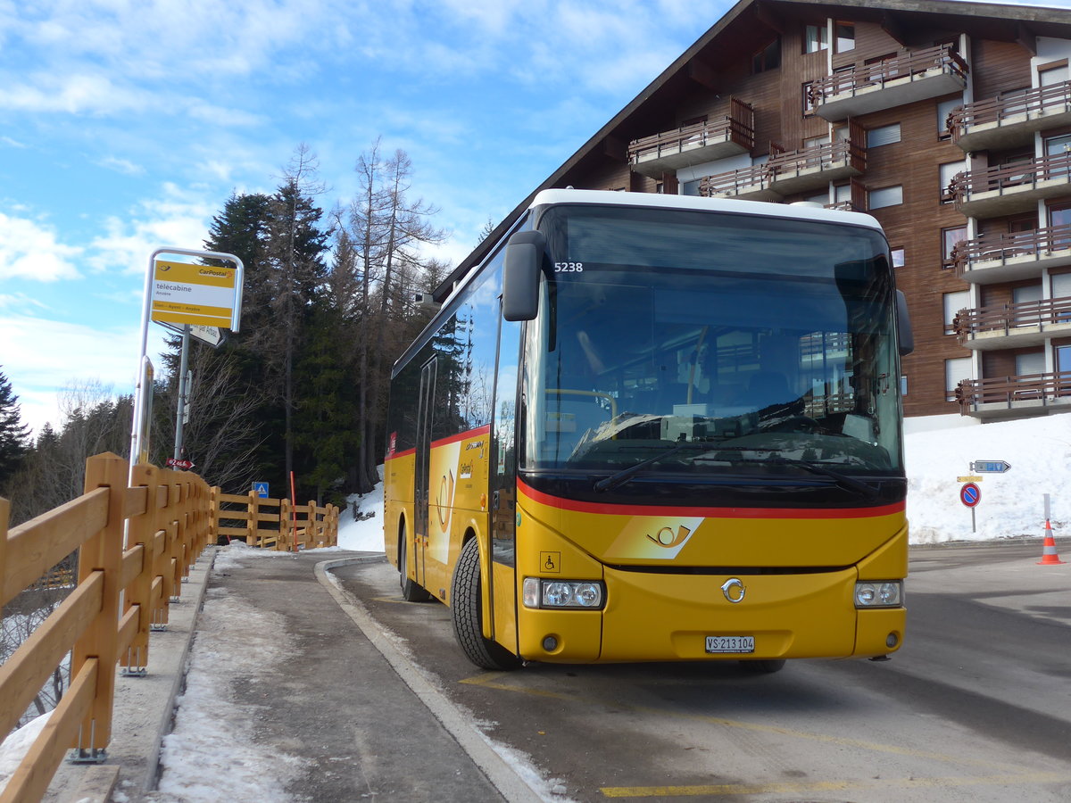 (187'919) - Buchard, Leytron - VS 213'104 - Irisbus am 14. Januar 2018 in Anzre, Tlcabine