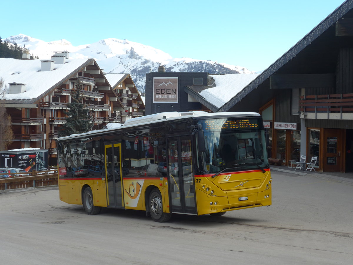 (187'920) - PostAuto Wallis - Nr. 37/VS 471'466 - Volvo am 14. Januar 2018 in Anz�re, Post