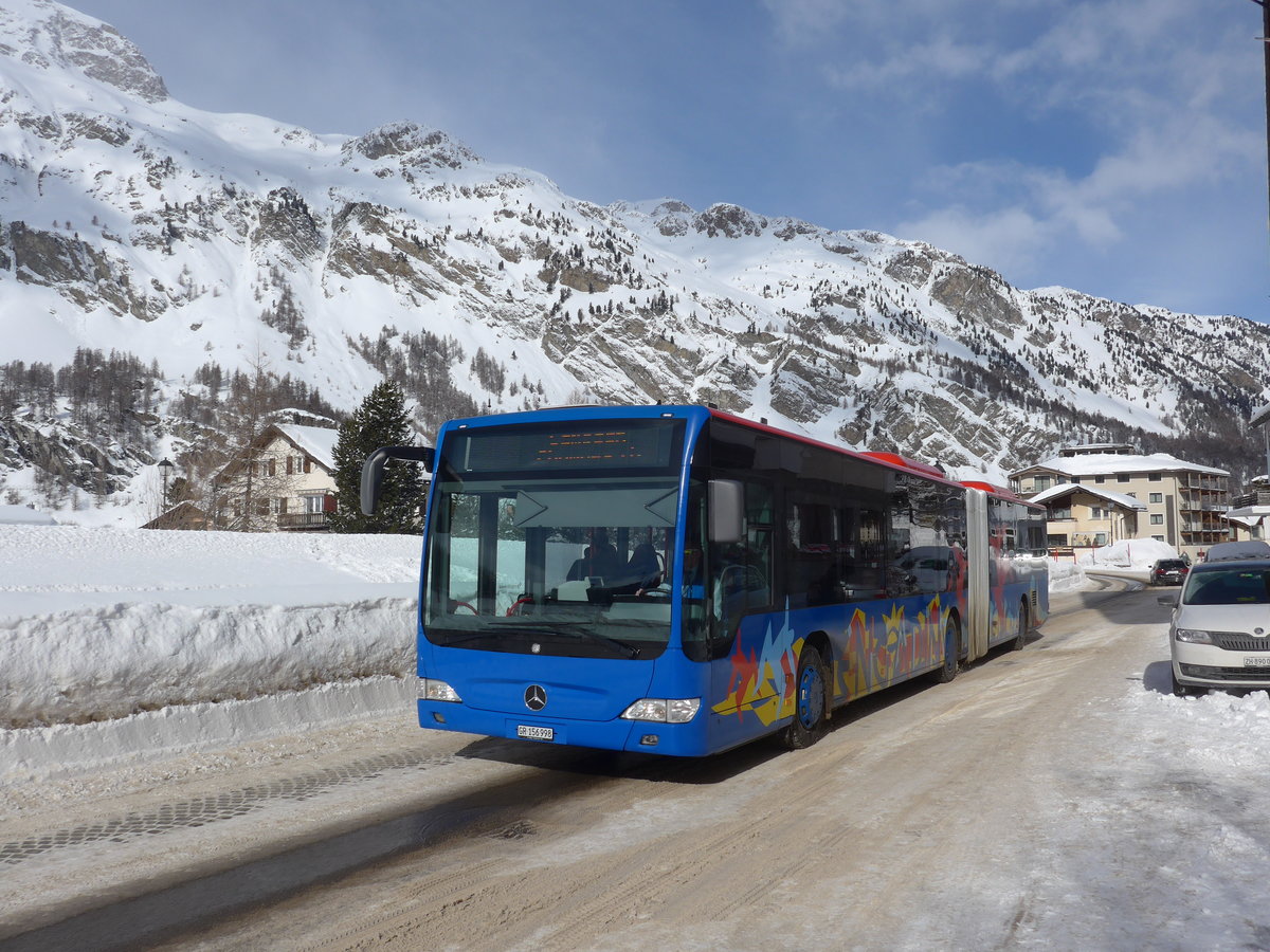 (188'135) - SBC Chur - Nr. 98/GR 156'998 - Mercedes am 3. Februar 2018 in Sils-Maria, Post