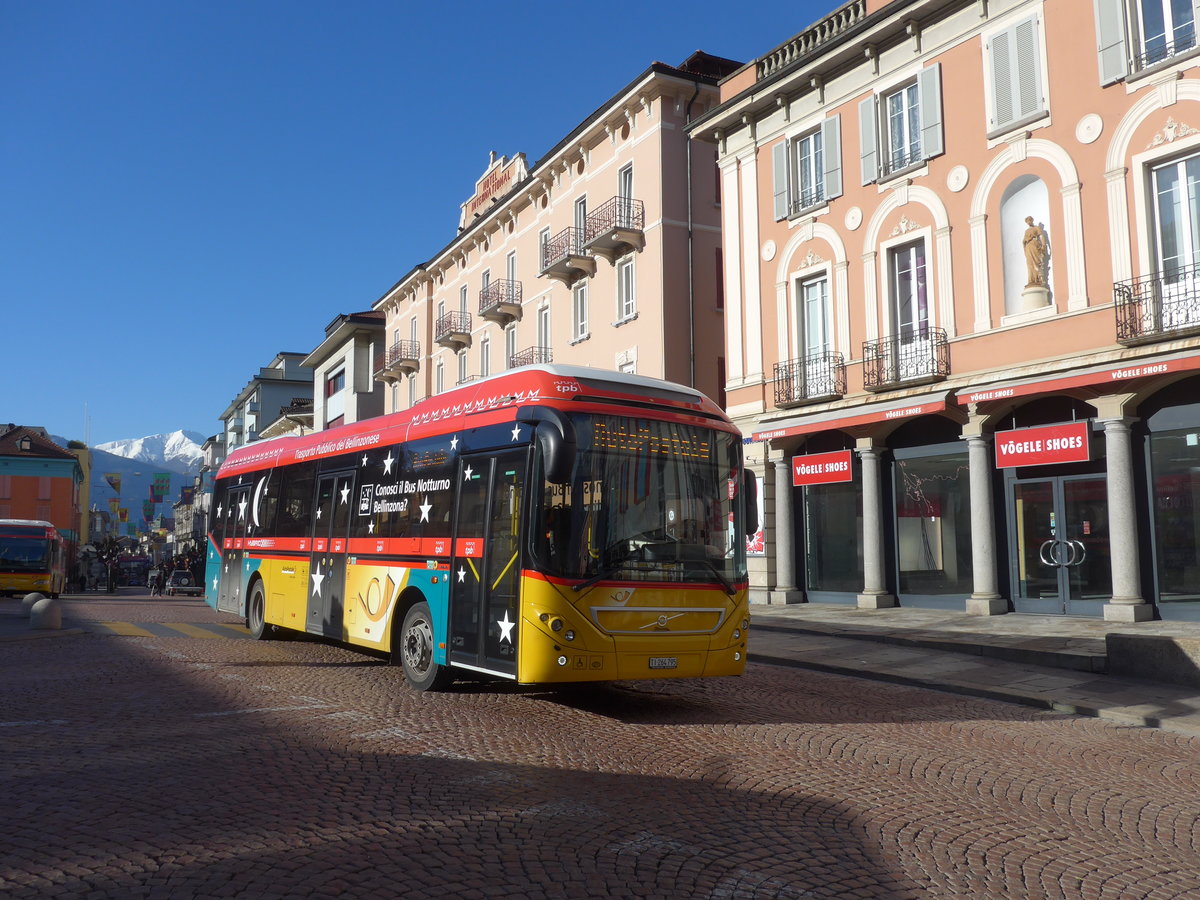 (188'558) - AutoPostale Ticino - TI 264'795 - Volvo am 14. Februar 2018 beim Bahnhof Bellinzona